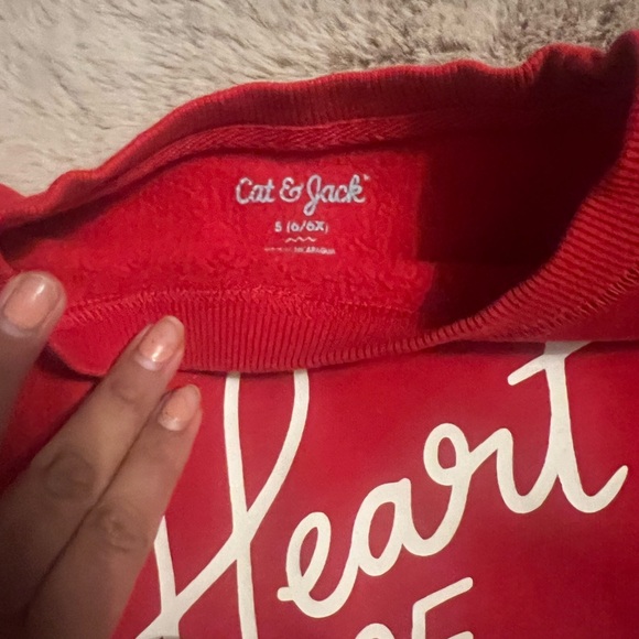 Cat & Jack Red Sweatshirt with Gold Heart - Picture 2 of 6